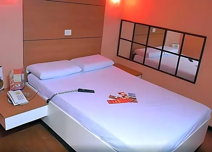 Hotel Sogo Recto